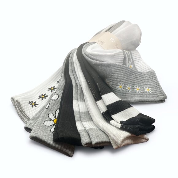 NEW P.J. Salvage - 8 Pairs, Live Life Cozy Cushion Crew Socks - Flower/Stripes - Picture 1 of 8